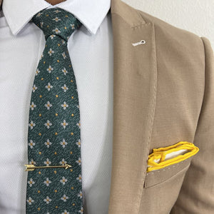 Gentleman wearing the Polka Dot Jacquard Green tie set