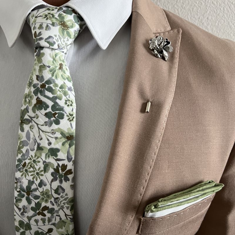 Dusty sage green floral tie