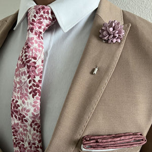 Model wearing the hyacinth bud pink lapel pin